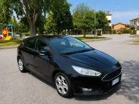 Käytetty Ford Focus S 101 HP (74 kW) 2016 Musta Sedan