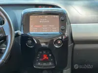 Usata Citroën C1 Shine 69 CV (50 kW) 2018 Rosso Utilitaria