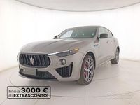 Usata Maserati Levante 330 CV (242 kW) 2021 Grigio SUV