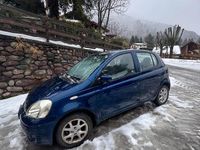 Usata Toyota Yaris 2005 Blu Berlina