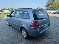 Usata Opel Zafira Enjoy 94 CV (69 kW) 2007 Grigio Monovolume