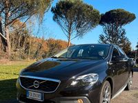 Usata Volvo V40 CC Business Edition 120 CV (88 kW) 2016 Nero Station wagon