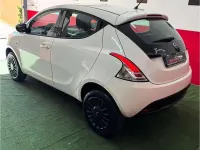 Usata Lancia Ypsilon Gold 86 CV (63 kW) 2015 Utilitaria