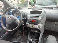 Usata Toyota Aygo 2009 Blu Utilitaria