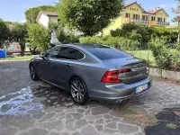 Usata Volvo S90 Business Edition 190 CV (139 kW) 2017 Grigio Berlina