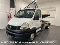 Usata Renault Master 156 CV (114 kW) 2004 Bianco