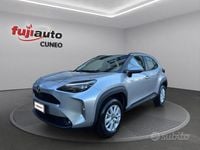 Usata Toyota Yaris Cross Active 116 CV (85 kW) 2025 Grigio SUV