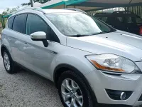 Usata Ford Kuga 140 CV (102 kW) 2012 Grigio SUV