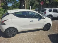 Usata Lancia Ypsilon Gold 69 CV (50 kW) 2018 Bianco Utilitaria