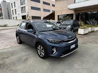 Usata Kia Stonic Urban 83 CV (61 kW) 2022 Blu SUV