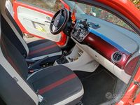 Usata VW up! 68 CV (50 kW) 2017 Rosso Utilitaria