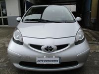 usata Toyota Aygo 1.0 5 porte Sol m- mt automatica