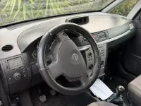 Usata Opel Meriva 101 CV (74 kW) 2005 Nero Monovolume