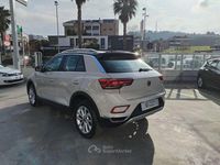 Usata VW T-Roc Style 150 CV (110 kW) 2022 Gray SUV