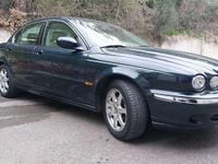 Usata Jaguar X-type Executive 156 CV (114 kW) 2002 Verde Berlina