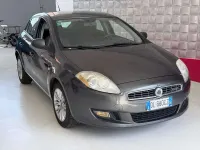 Usata Fiat Bravo Dynamic 120 CV (88 kW) 2007 Beige Utilitaria