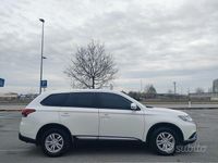 Usata Mitsubishi Outlander Intense 150 CV (110 kW) 2021 Bianco SUV