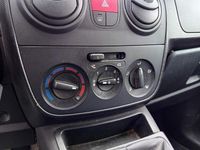 Usata Peugeot TePee Active 80 CV (58 kW) 2016 Blu Berlina