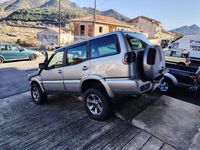 Usata Nissan Terrano 158 CV (116 kW) 2004 Argento SUV