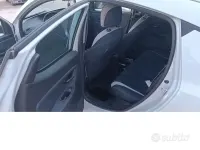Usata Lancia Ypsilon 69 CV (50 kW) 2016 Grigio Utilitaria