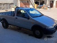 Usata Fiat Strada 69 CV (50 kW) 2001 Grigio Pick-up
