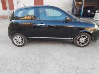 Usata Lancia Ypsilon 75 CV (55 kW) 2011 Nero Utilitaria