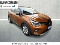 Usata Renault Captur Intens 160 CV (117 kW) 2020 Arancione SUV