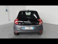 Usado Renault Twingo Zen 60 kW (82 HP) 2021 Cinzento Citadino