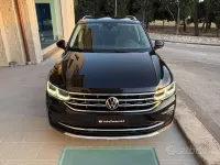 Usata VW Tiguan Elegance 150 CV (110 kW) 2023 Nero SUV
