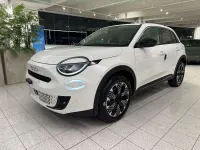 Nuova Fiat 600 La Prima 101 CV (74 kW) 2025 Blu/azzurro(met.) SUV