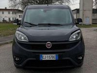 Usata Fiat Doblò 120 CV (88 kW) 2022 Nero Monovolume