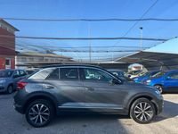 Usata VW T-Roc Style 116 CV (85 kW) 2019 Grigio SUV