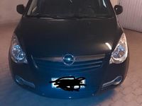 Usata Opel Agila Enjoy 94 CV (69 kW) 2010 Nero Utilitaria