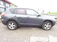 Usata Toyota RAV4 Luxury 177 CV (130 kW) 2006 SUV