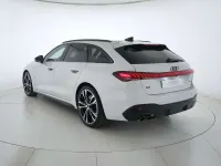 Nuova Audi A5 S-Line 204 CV (150 kW) 2026 Bianco ghiaccio metallizzato Station wagon