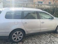 Usata VW Passat 130 CV (95 kW) 2007 Grigio Station wagon