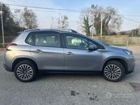 Usata Peugeot 2008 Allure 82 CV (60 kW) 2018 Grigio SUV