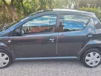 Usata Toyota Aygo 68 CV (50 kW) 2011 Grigio Utilitaria