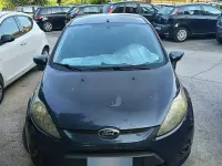 Usata Ford Fiesta Titanium 82 CV (60 kW) 2011 Viola Berlina
