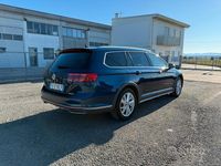 Usata VW Passat Alltrack 190 CV (139 kW) 2019 Blu Station wagon