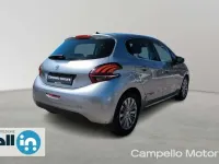 Usata Peugeot 208 Allure 102 CV (75 kW) 2019 Argento Utilitaria