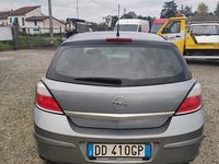Usata Opel Astra GTC Enjoy 90 CV (66 kW) 2006 Blu Berlina