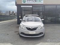 Usata Lancia Ypsilon 69 CV (50 kW) 2017 Grigio Utilitaria