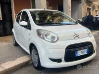 Usado Citroën C1 Seduction 68 CV (50 kW) 2011 Blanco Utilitario