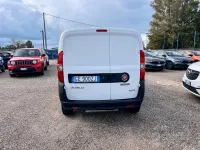 Begagnad Fiat Doblò 120 HK (88 kW) 2021 Vit Minibuss