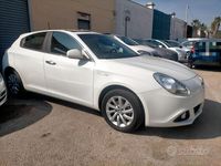 Usata Alfa Romeo Giulietta 120 CV (88 kW) 2016 Bianco Utilitaria