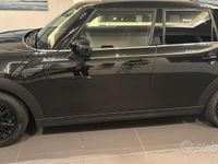 Usado Mini Cooper Sport 137 HP (100 kW) 2024 Preto Citadino