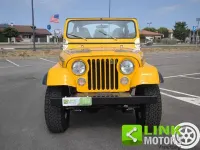Usata Jeep CJ 150 CV (110 kW) 1977 Giallo SUV