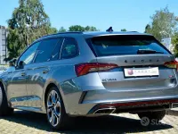 Usata Skoda Octavia RS 200 CV (147 kW) 2024 Grigio Station wagon