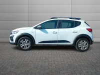 Usata Dacia Sandero Comfort 101 CV (74 kW) 2023 Other Utilitaria